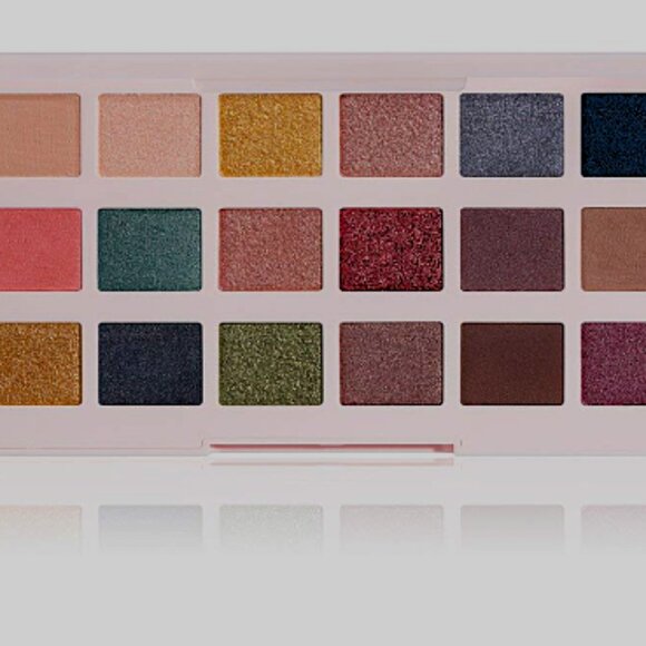 NWT, CIATE LONDON, THE EDITOR PALETTE NEW ENGLAND. - Picture 2 of 2